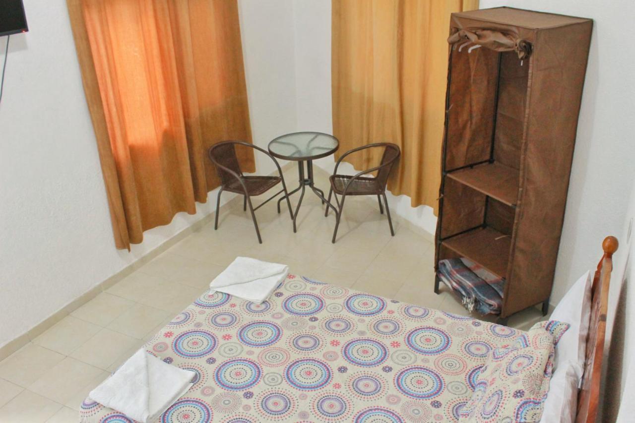Hotel Sernichari *